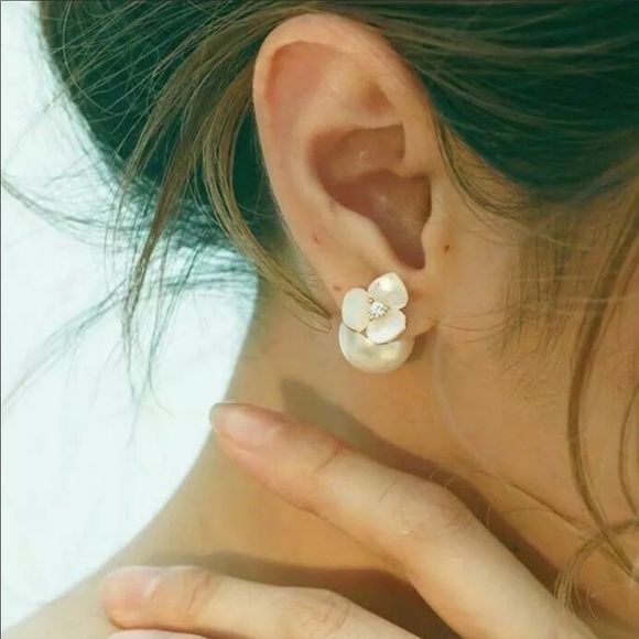 kate spade Jewelry - Kate Spade • Disco Pansy Earrings